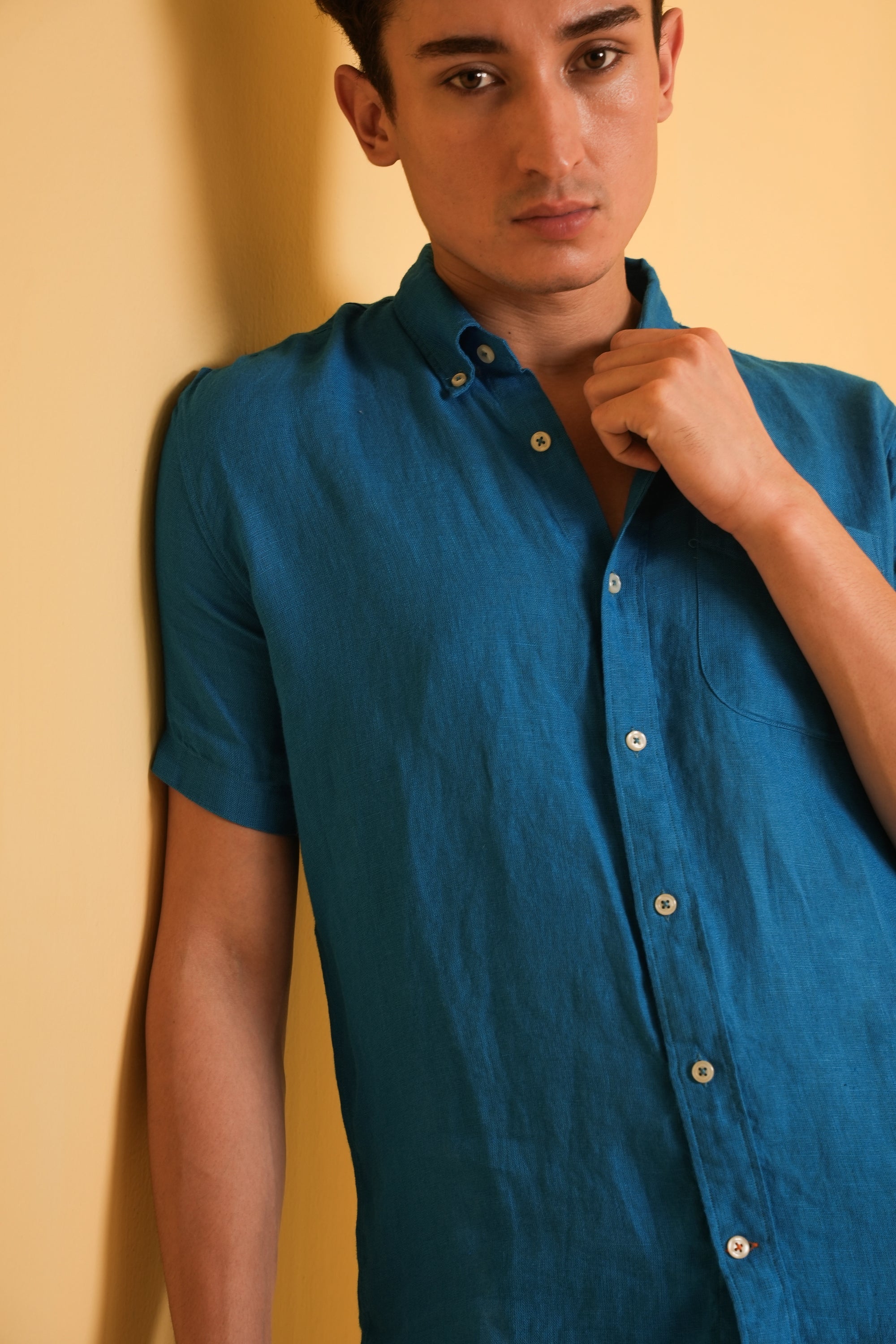 Ocean Verge Muscle Fit Linen Shirt
